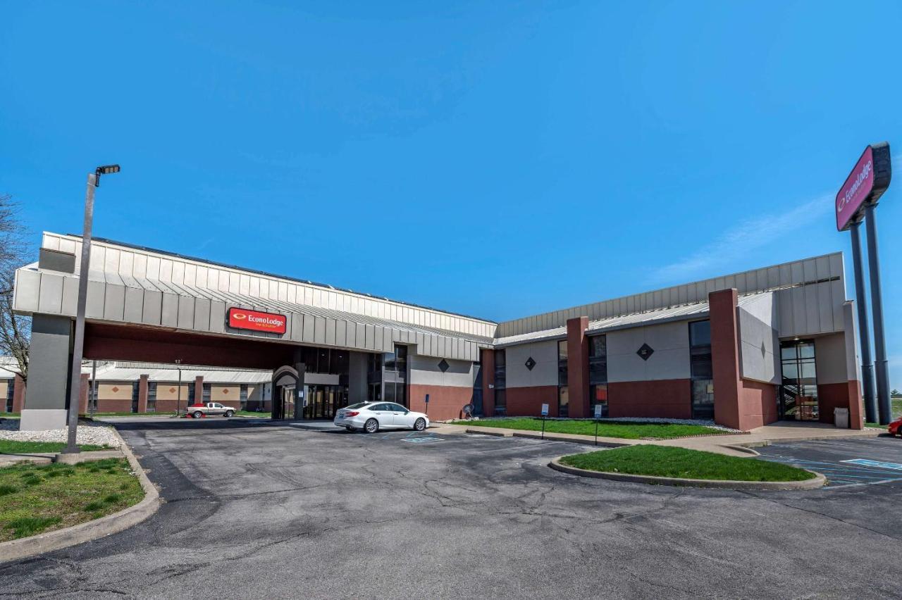 Econo Lodge Lafayette Bagian luar foto